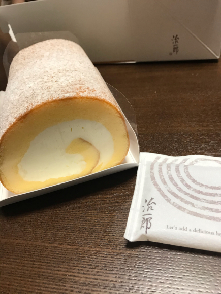 治一郎のロールケーキ おいしい日記 治一郎のロールケーキ おいしい日記