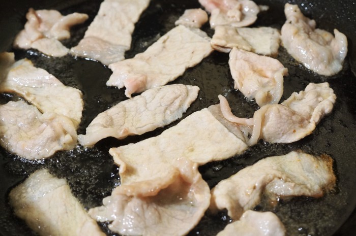 ■菜園料理【豚肉と野菜のオイスター塩コショウ炒め】簡単5分!_b0033423_22481750.jpg