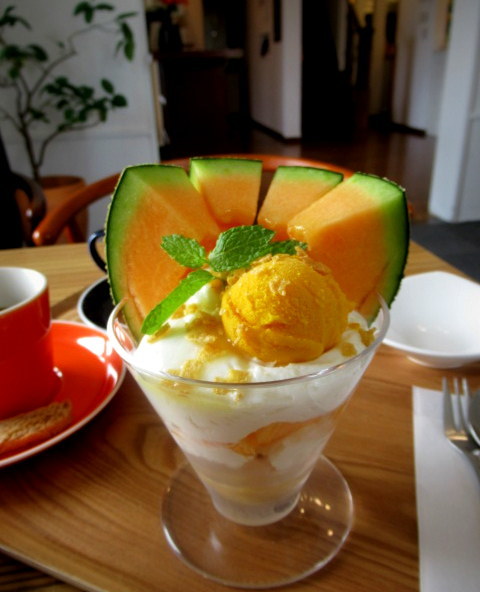 ホリウチカフェ * パニーニ&パスタランチ&メロンパフェ♪_f0236260_00333367.jpg