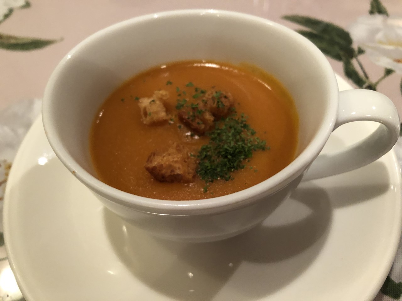 マスクは続くよどこまでも・・・_d0105063_17045410.jpg