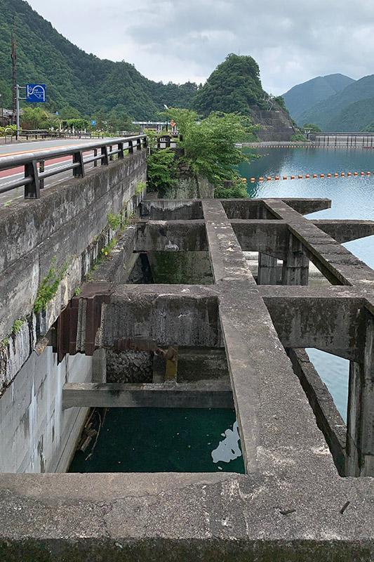 いつの間にか開通していた松姫峠に行っておく 年6月27日 暗 箱 夜 話 弐 號