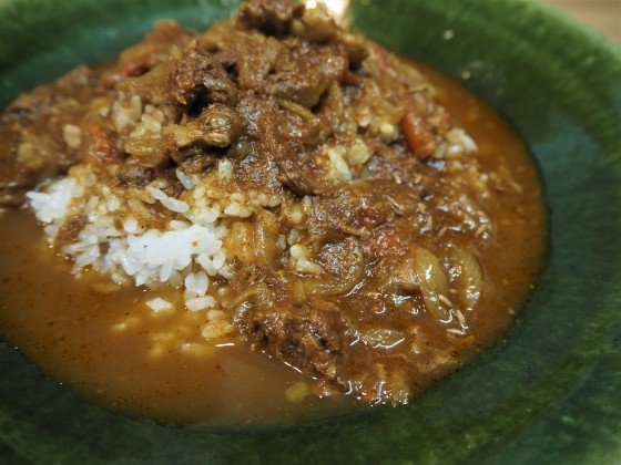 トマトと牛すじのカレー_a0258686_07004773.jpg