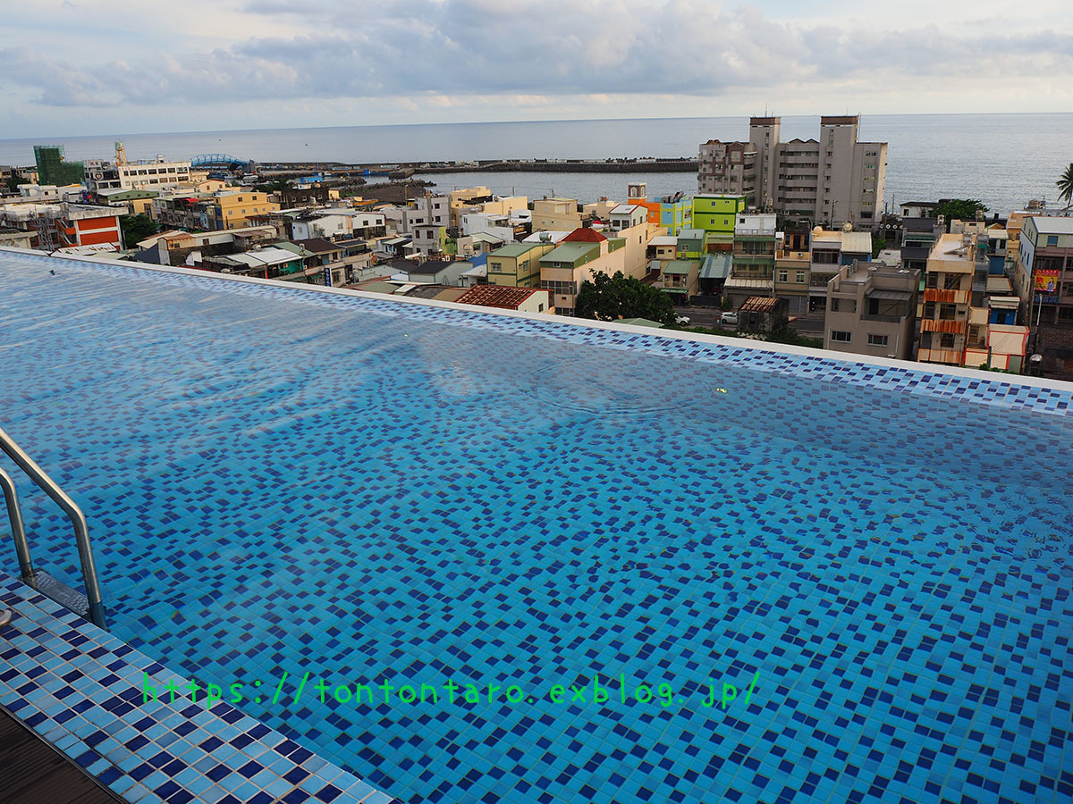 夏だ！マンゴー狩りだ！枋寮の超絶当たりホテル枋客文旅に泊まってマンゴー狩りをして…_a0112888_04415947.jpg