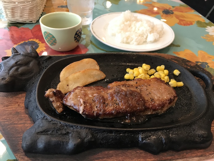ベースボール(立川)で「横峯さくらちゃんステーキ」ランチ♪_c0212604_12284314.jpg