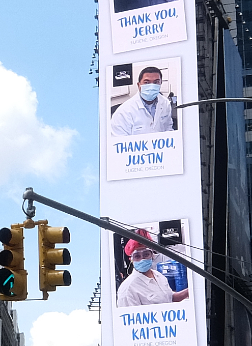 フェーズ2のNY、”Thank you”だらけのタイムズ・スクエア_b0007805_04202760.jpg