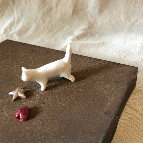 名古屋市名東区極楽の q.e.d.STORE & CAFE さんの『ねこねこ展』に初参加します_a0137727_20410693.jpeg