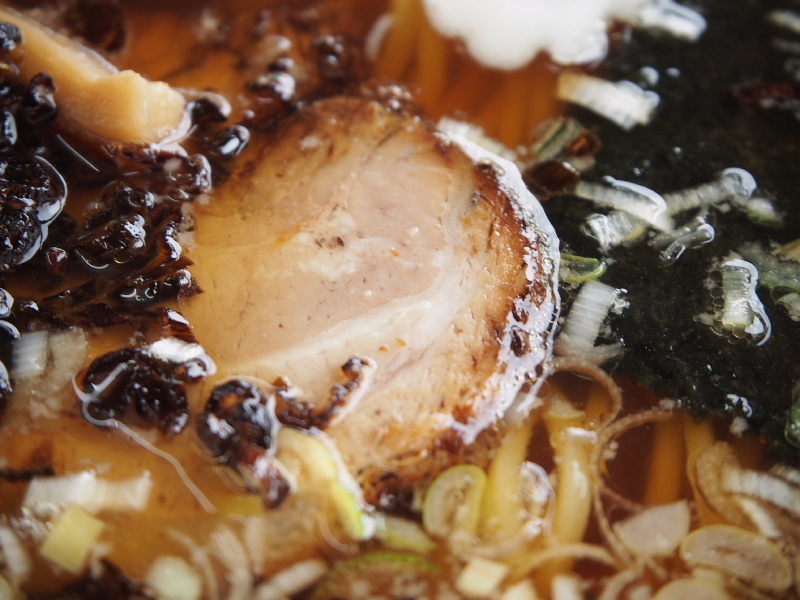 【これがマイクロツーリズムかも】市場潜入!長谷川食堂の「まぐろの漬け丼、ラーメンセット」を食す_b0008655_10312142.jpg