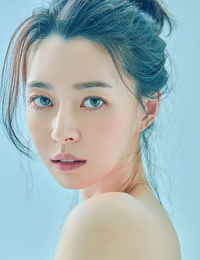整形?超美人 ドラマ梨泰院クラスで大注目!クォンナラ!アイドル出身女優 熱愛発覚_f0158064_01020000.jpg