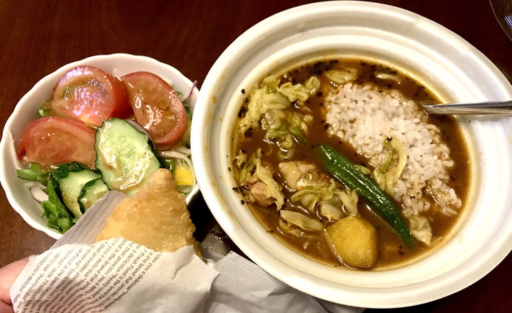 1/2日分の野菜!スパイス香るスープカレー(セブン)_c0212604_12535624.jpg