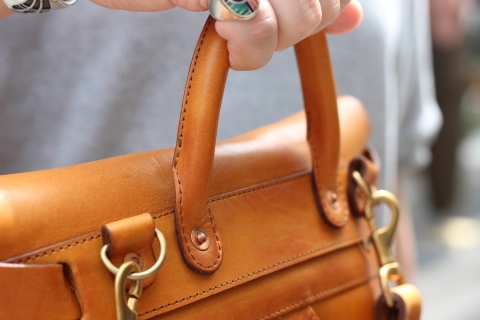「VASCO」世界でも希少な製法で作られた\"Leather Voyoge 2Way Rucksack\" ご紹介_f0191324_07403367.jpg