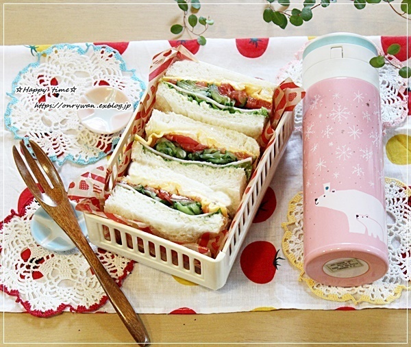 ミックスサンド弁当とお供はルピシアのお茶♪_f0348032_15260981.jpg