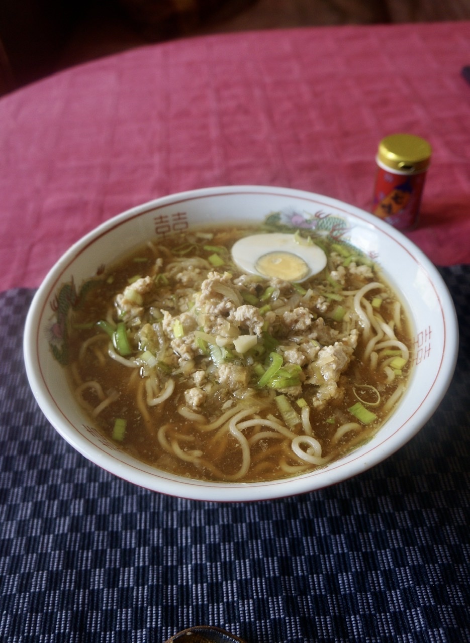 鶏味噌ラーメン_c0180686_22185757.jpeg