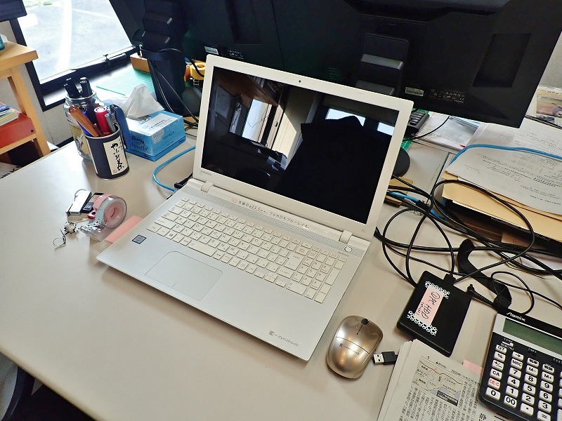 クリエイティブパソコンの設置作業_c0336902_20035814.jpg