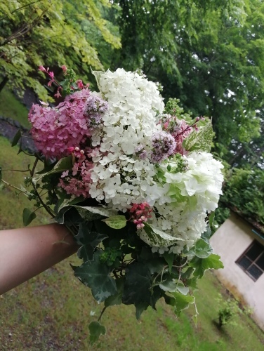 ラ・メゾン軽井沢(lamaisonkaruizawa)さんのお庭(^^)_d0331029_22035956.jpg
