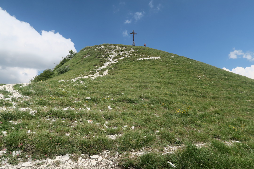 眺めよし攻撃びっくり魔女の山 Monte della Strega_f0234936_648365.jpg