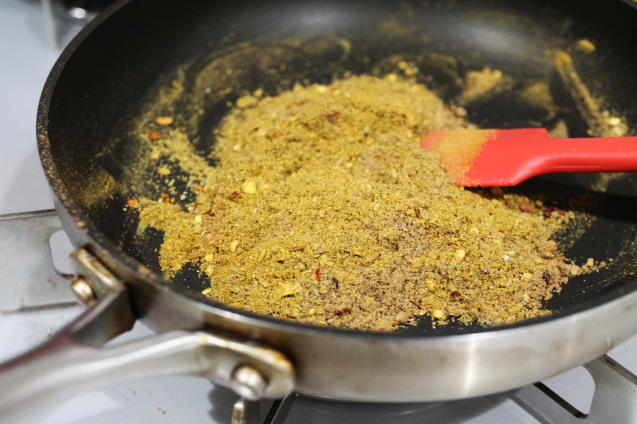「展開料理」という名の・・・「カレー」_d0377645_23512226.jpg
