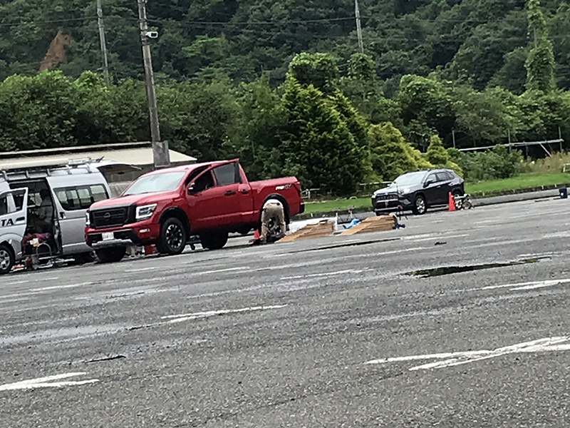 雨雲をすり抜けながら..._c0284566_18463826.jpg
