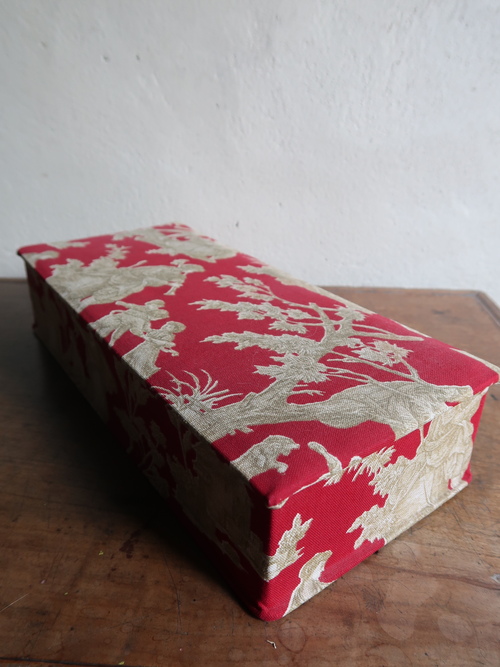 Cartonage カルトナージュの赤い箱 : 満月アンティーク