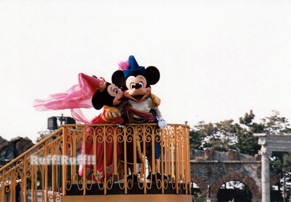 懐古 ポルトパラディーゾ ウォーターカーニバル ｒｕｆｆ ｒｕｆｆ Pluto Love