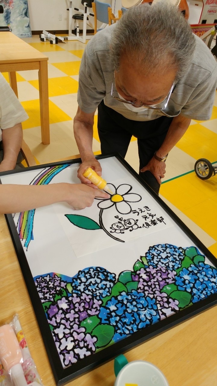 ガラス絵の具でステンドグラス うえき元気倶楽部 ガラス絵の具でステンドグラス うえき元気倶楽部