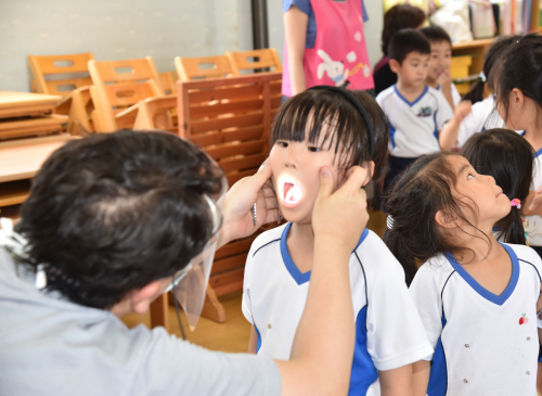 眼科 耳鼻科健診 年長組 年中組 7 2 木 大手幼稚園ブログ