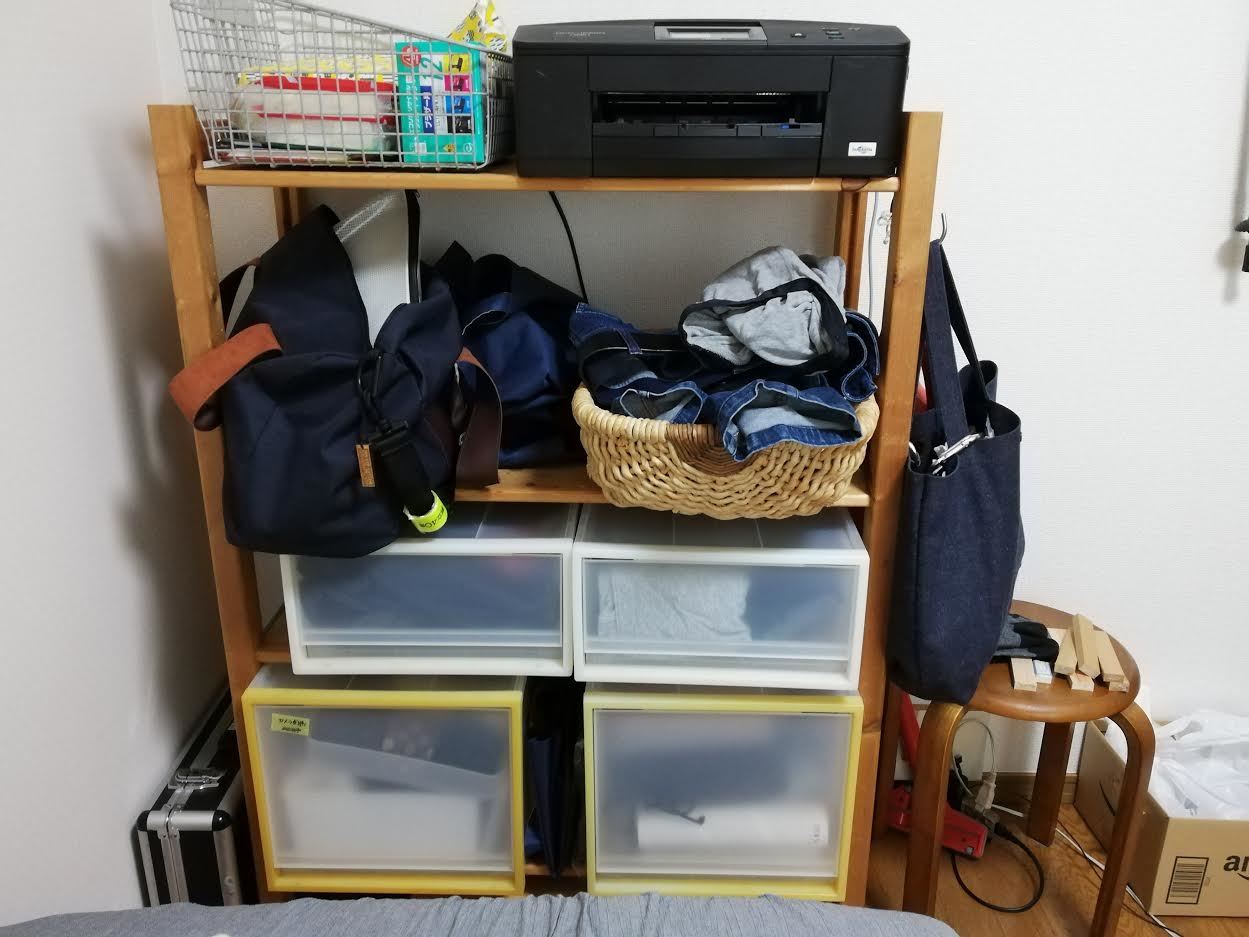 台所で使っていた棚は相棒の部屋で活用します＆ニトリの宅配に驚き。_e0347618_11194329.jpg