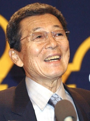 〔仰木彬〕近鉄バッファローズの1989年仰木マジック、届かなかった「あと1勝」『やるのはお前らやけど、責任は俺が取るから』「がんばろうKOBE」 被災地を照らした希望_c0219232_16203960.jpg