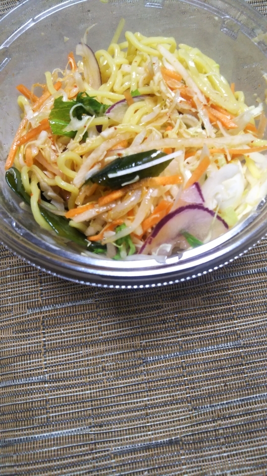 セブンイレブンで無料でゲットしたおにぎり2個+購入したお惣菜4種_f0076001_23134394.jpg