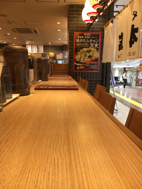 博多 めしや多幸橋本店 博多駅で夜定食が食べられる貴重なお店 よっしゃ食べるで 遊ぶで