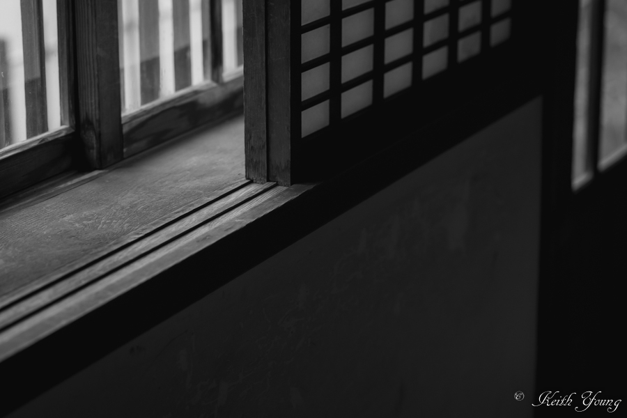 窓辺に佇む_e0338273_19463153.jpg