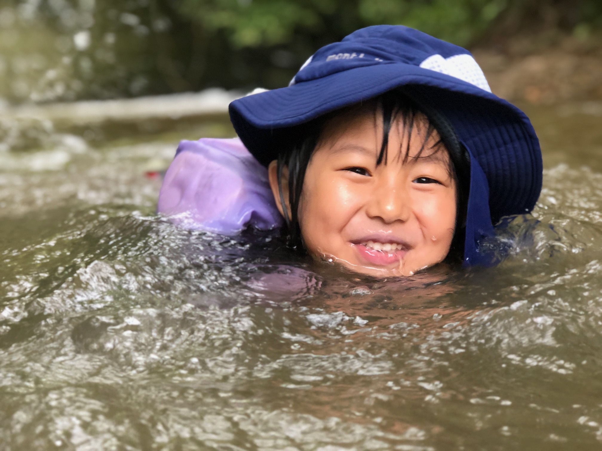 青空ようちえん〔週末〕かわであそぼう(6/28)久しぶりの親子川遊び。ちびっこから大人まで、泳いで、生き物を探して、ジャンプして!川をみんなで楽しみました。_d0363878_15071474.jpg