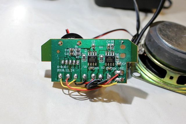 TPA1517NEで4台目のアンプを作って、ダイソーUSBミニスピーカーを鳴らす!の巻_f0325295_16471180.jpg