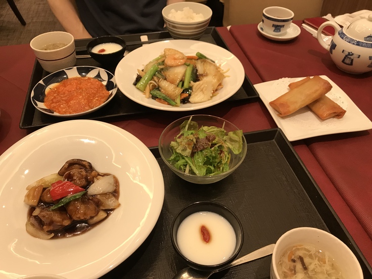 謝朋殿で日曜ランチ♪_c0212604_144493.jpg
