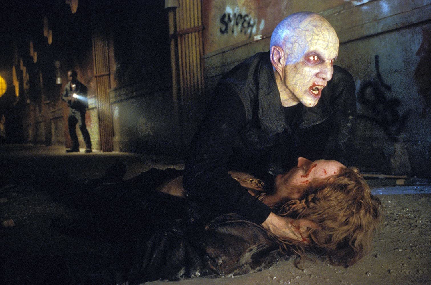 BLADE II (2002) : LIVING A BOY'S ADVENTURE TALE