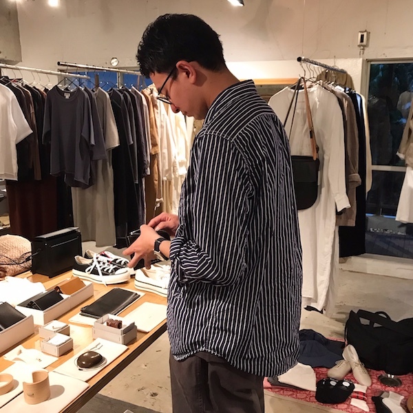 シャツ好きのためのシャツ　Sans limite_d0364239_18471608.jpg