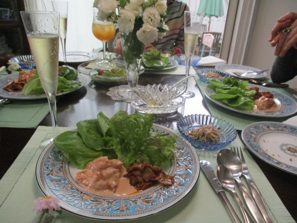 薔薇を飾って我が家でランチ~_a0279743_07443060.jpg