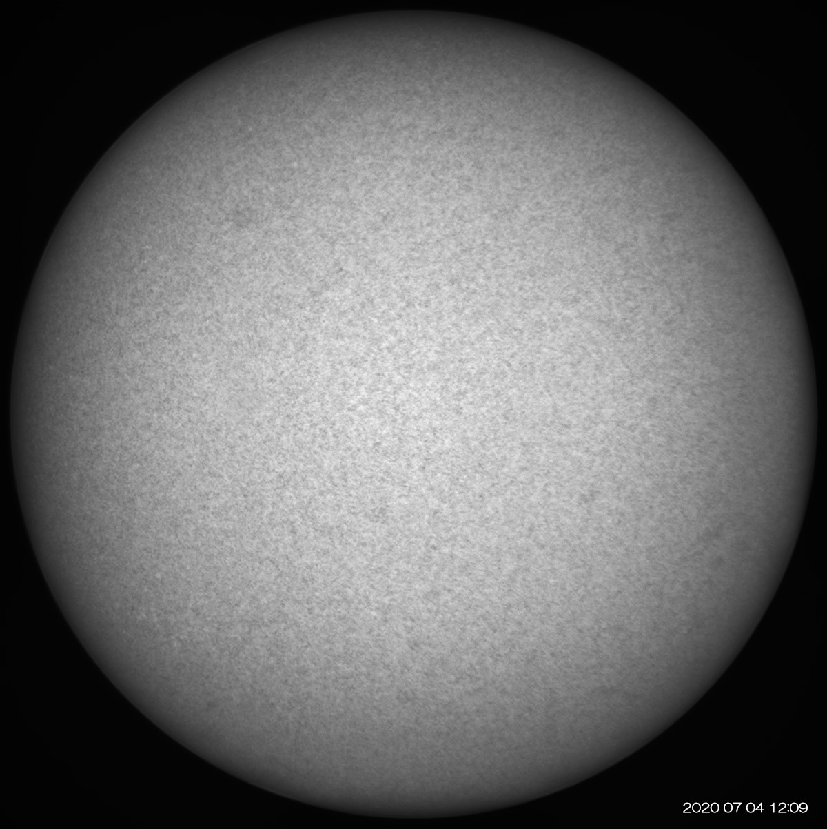 7月4日の太陽 大プロミネンス出現!!_e0174091_15305557.jpg