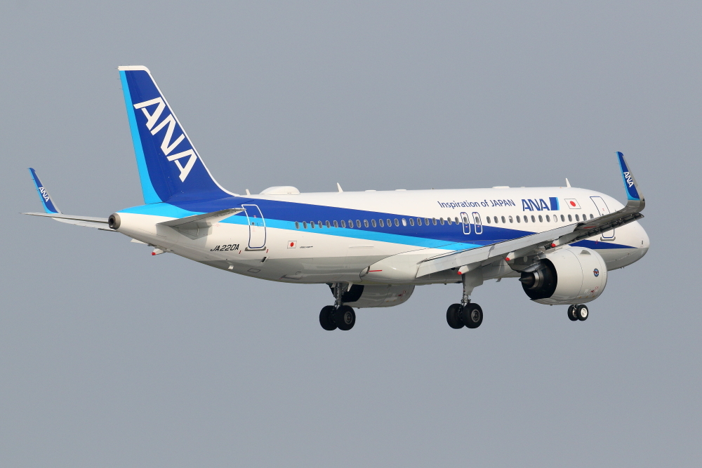 航空機・ヘリコプター ANA A320neo JA220A MA83 ANA A320neo JA220A MA83様専用 ANA、日本初のA320neo羽田到着