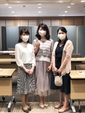 『私にも何か出来るかも！』音楽とアートの共演「リボン刺しゅうでつくる　しあわせ色のローズブローチ」《1日講座》6/28（日）@セブンアカデミーの講座にご参加くださった皆さまありがとうございました♡_a0157409_06101737.jpeg