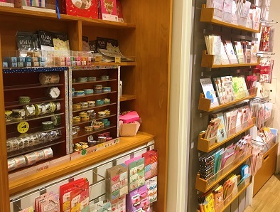 おもしろいものが見つかる!おしゃれ雑貨店「LOG-ON」☆LOG-ON in Hong Kong_f0371533_21571506.jpg