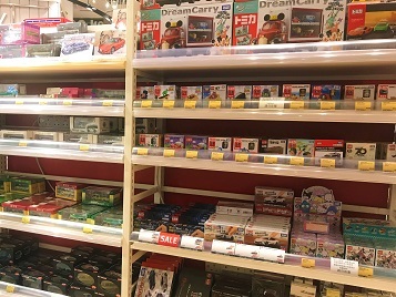 おもしろいものが見つかる!おしゃれ雑貨店「LOG-ON」☆LOG-ON in Hong Kong_f0371533_21575968.jpg