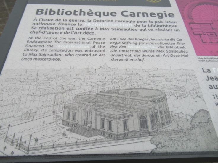 ランス観光*カーネギー図書館(Bibliothèque Carnegie)_c0212604_2015789.jpg