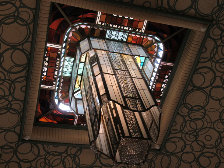 ランス観光*カーネギー図書館(Bibliothèque Carnegie)_c0212604_2222861.jpg