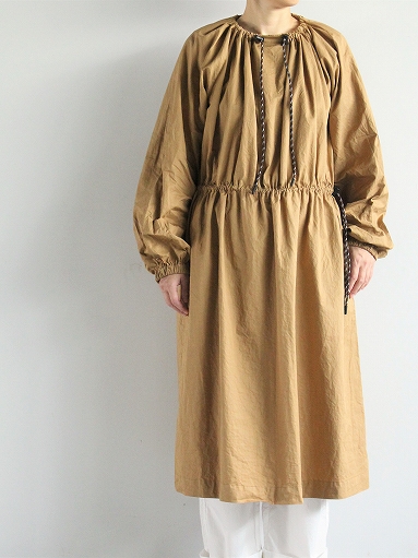 R&D.M.Co-　GARMENT DYE SMOCK DRESS_b0139281_21101130.jpg