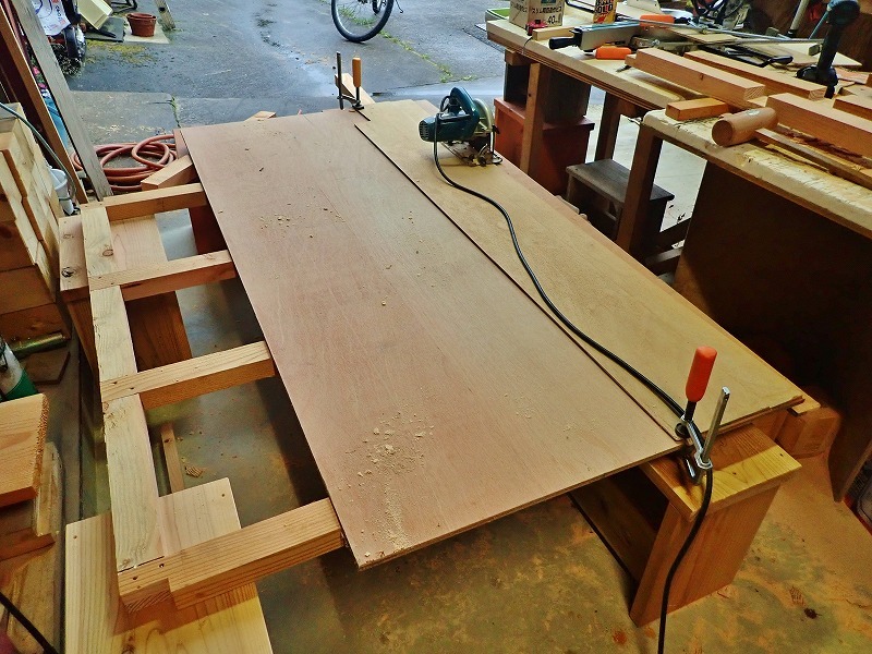 中断していた荷物部屋の\"大型棚の製作\"を始めました ②_c0336902_22034314.jpg