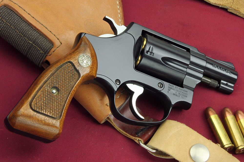 Smith & Wesson M36 Square Butt : 