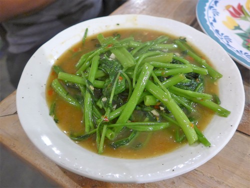 吉祥寺「アムリタ食堂」へ行く。_f0232060_1625319.jpg
