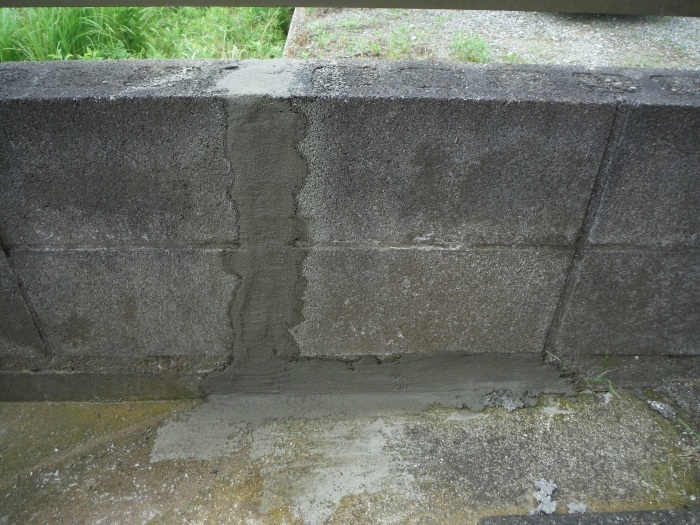 洗面所とトイレの床 ~ トイレの床工事終了 。_d0165368_04484920.jpg