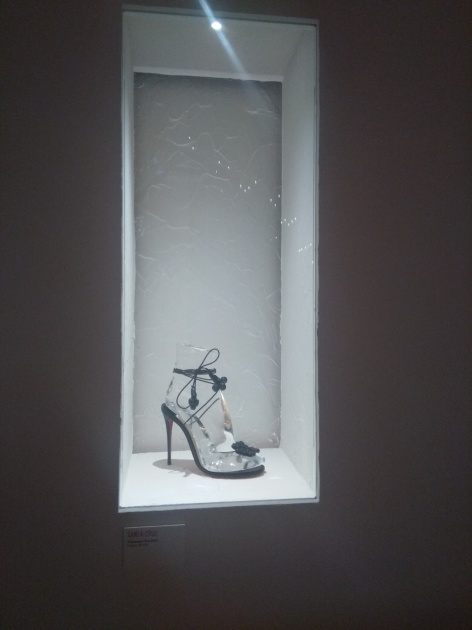 Christian Louboutinの展覧会へ_d0362997_07251895.jpg