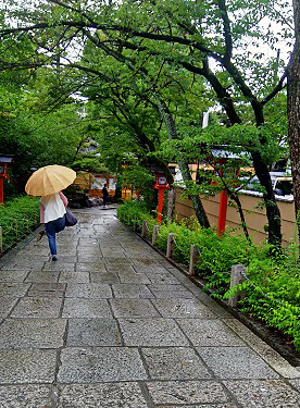 レーズン山食そして京都墓参、寄り道_d0154716_09141223.jpg